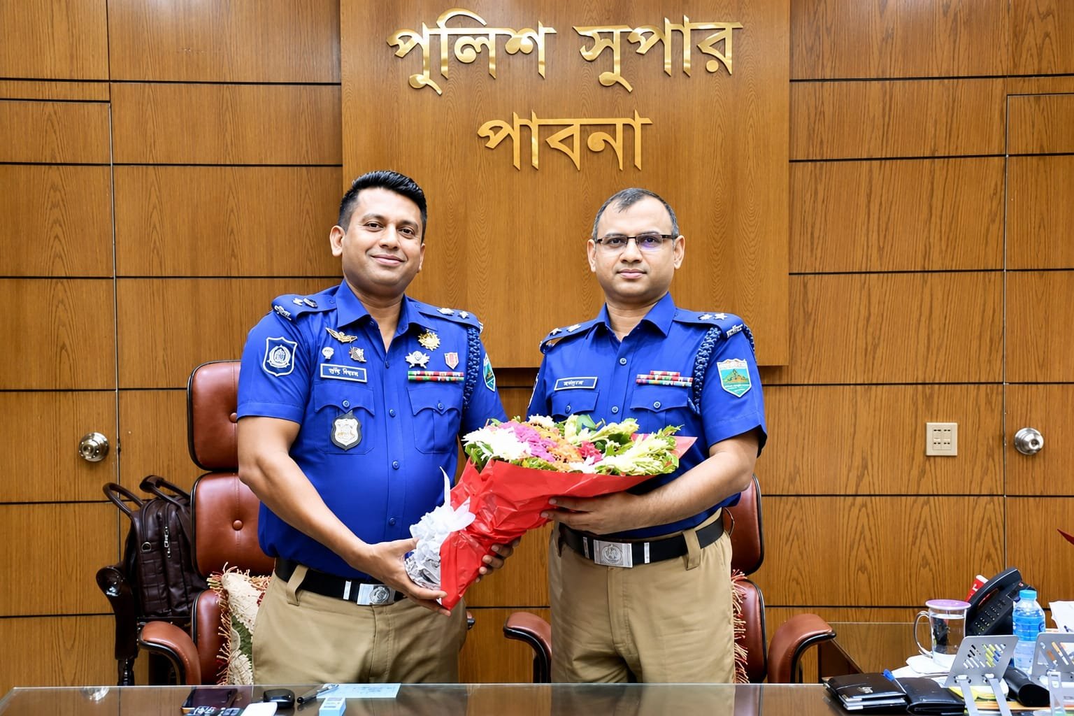 পাবনার নতুন পুলিশ সুপার হিসেবে দায়িত্ব নিলেন আবু আশ্রাফ