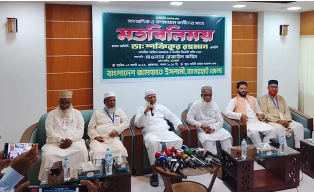 জাতীয় সংকট মোকাবিলায় সরকার-বিরোধী দলের সমন্বিত উদ্যোগ প্রয়োজন: ডা. শফিকুর রহমান