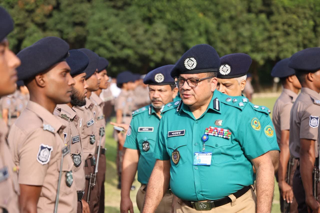 চট্টগ্রাম মেট্রোপলিটন পুলিশের গ্র্যান্ড মাস্টার প্যারেড অনুষ্ঠিত