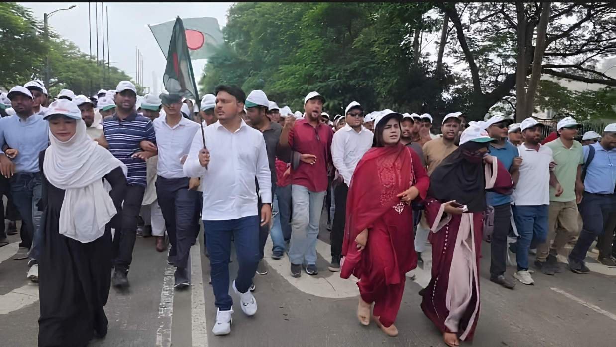 জুলাই গণঅভ্যুত্থান দিবসে রাজধানীতে ছাত্রদলের পদযাত্রা
