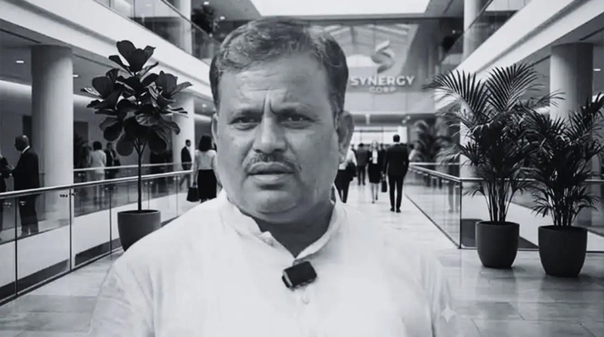 আনোয়ারায় আগুন নেভাতে গিয়ে বিদ্যুৎস্পৃষ্টে বিএনপি নেতার মৃত্যু
