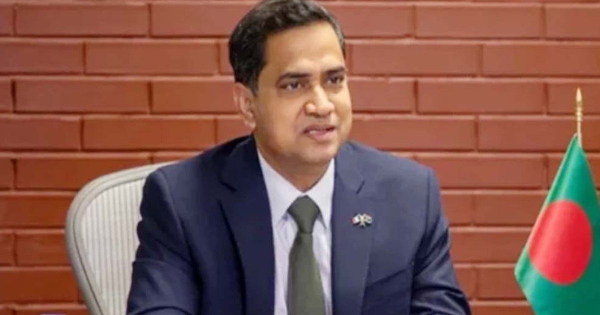 পদপ্রত্যাশী হিসেবে প্রচারণায় বিব্রত মুশফিকুল ফজল আনসারী