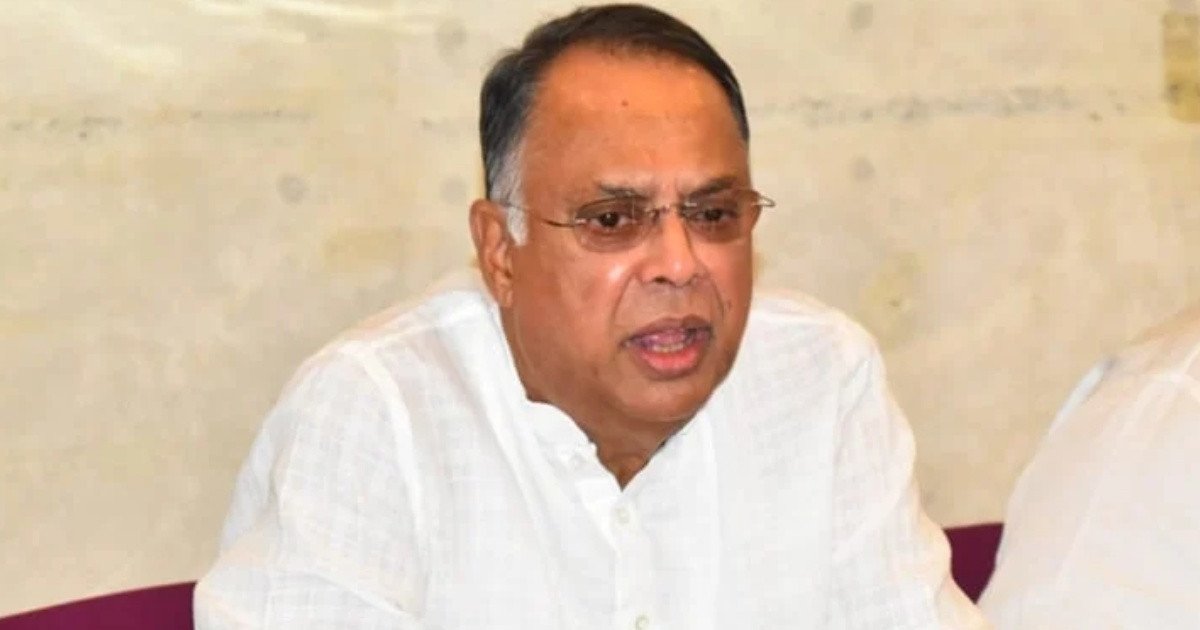 রাত ১২টার পরও ১৮ হাজার মেগাওয়াট বিদ্যুতের চাহিদা, অবৈধ সংযোগে চার্জ হচ্ছে ই-বাইক