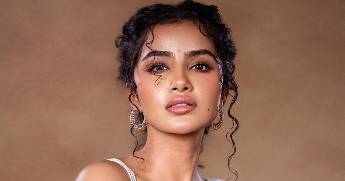 সম্পর্কের তিক্ততায় মা হওয়ার স্বপ্ন হারালেন অভিনেত্রী অনুপমা