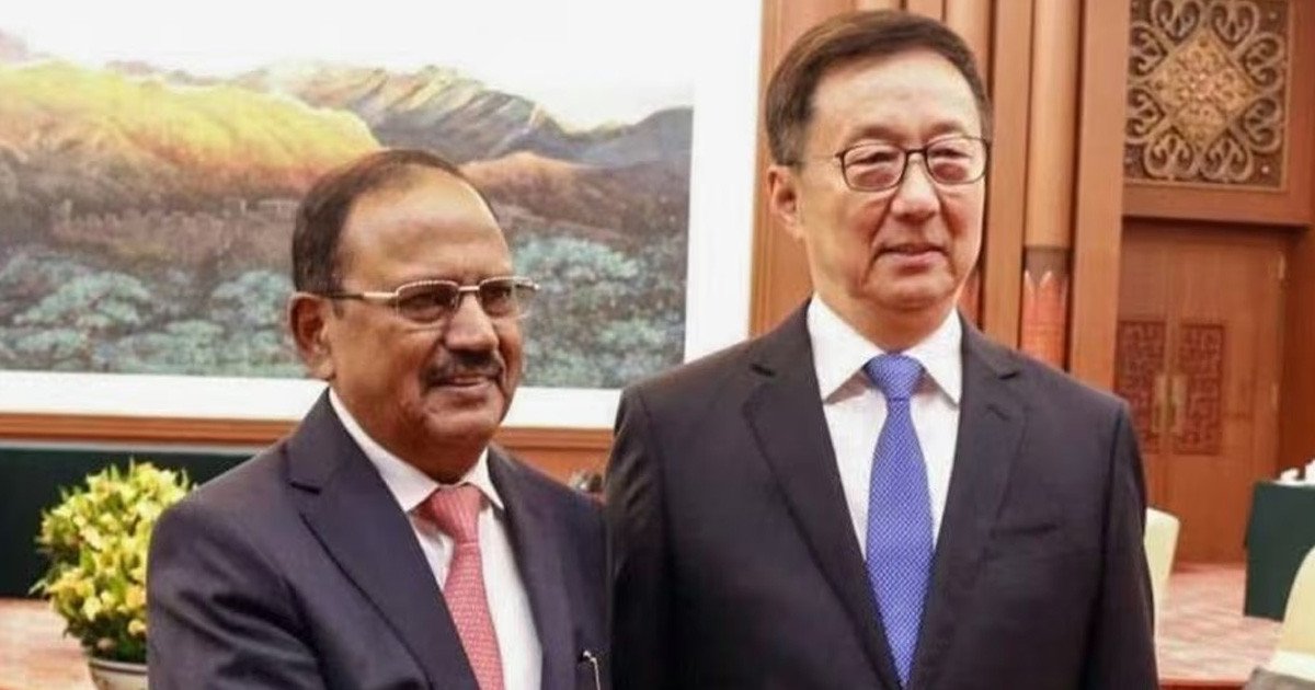 সীমান্ত বিরোধ নিরসনে বেইজিংয়ে অজিত দোভালের সঙ্গে চীনের শীর্ষ নেতৃত্বের বৈঠক