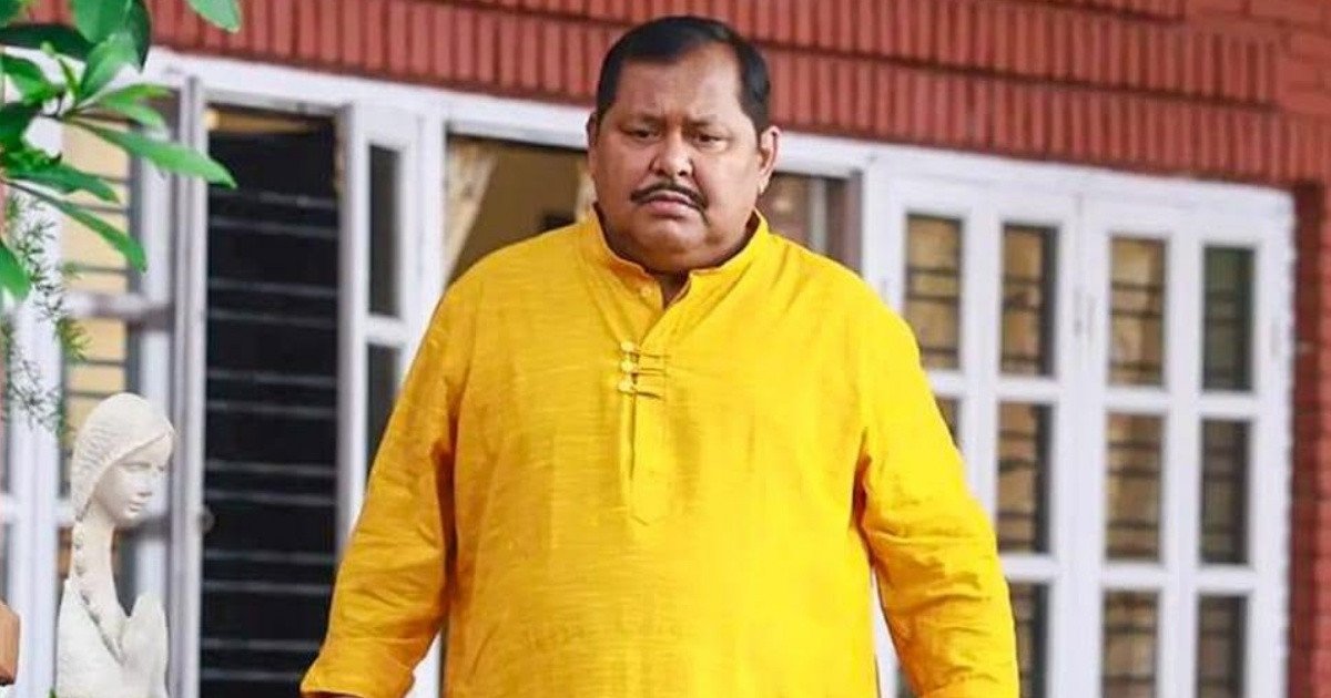 নেপালে ভয়াবহ বন্যার কবলে কলকাতার অভিনেতা খরাজ মুখোপাধ্যায়, স্থগিত শুটিং