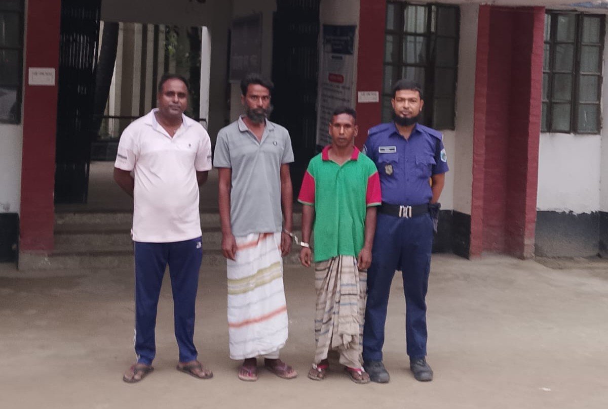 চাটমোহরে ভ্রাম্যমাণ আদালতে ২ মাদকসেবির কারাদণ্ড