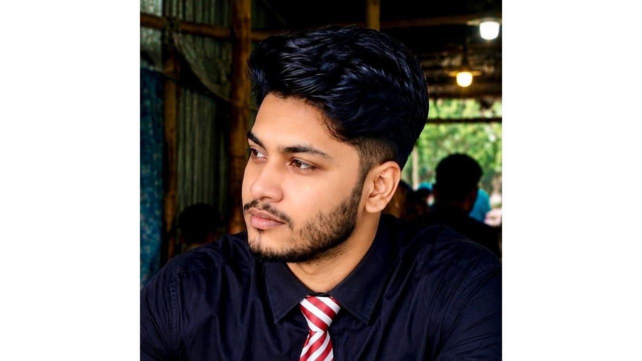 ছাত্রলীগ থেকে সাংবাদিকতায়, আরিফ চৌধুরীকে ঘিরে নানা অভিযোগ