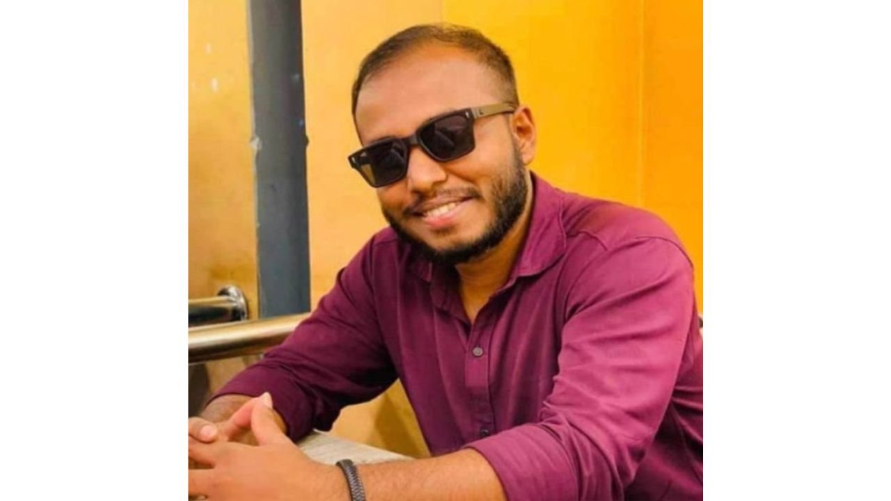 ঝিকরগাছায় শহীদ জাবিরের স্মৃতি হাতড়াচ্ছেন বাবা-মা, মেলেনি বিচার