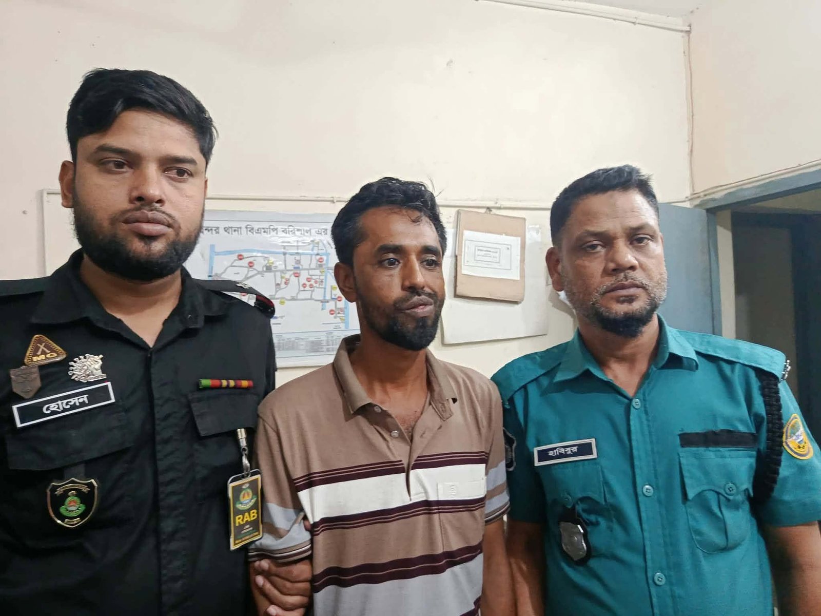 বহিষ্কারের পর গ্রেপ্তার বরিশাল সদর উপজেলা যুবদল নেতা রাসেল
