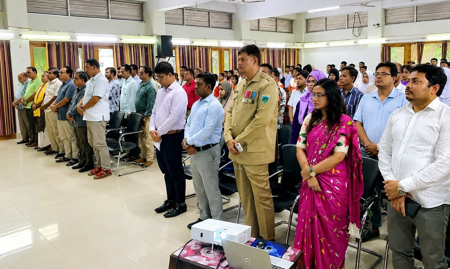 চাটমোহরে গণঅভ্যুত্থান দিবসে স্মারক আলোচনা সভা অনুষ্ঠিত