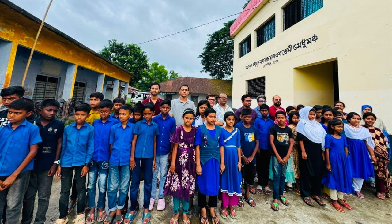 ‎স্কুল ফিডিং কর্মসূচিতে শতভাগ শিক্ষার্থী অন্তর্ভুক্তির দাবি