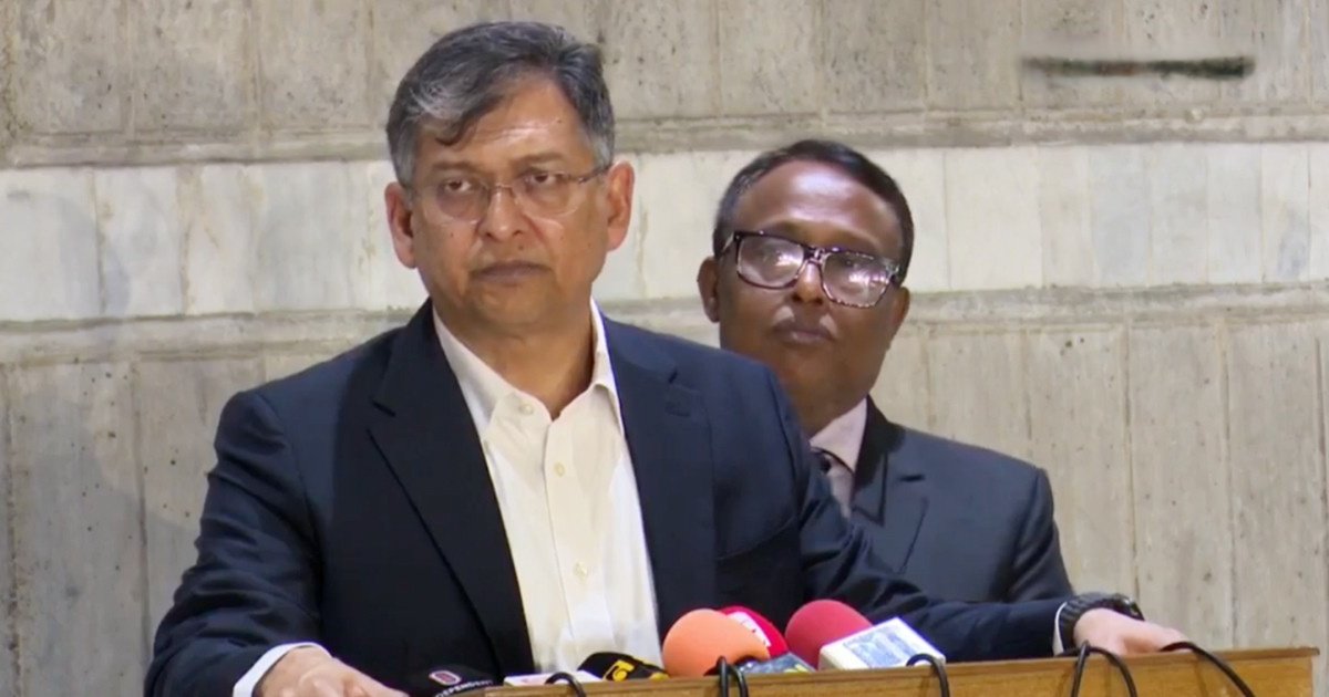 সংবিধানে গ্রহণযোগ্য সংশোধনী আনতে চাই: স্বরাষ্ট্রমন্ত্রী