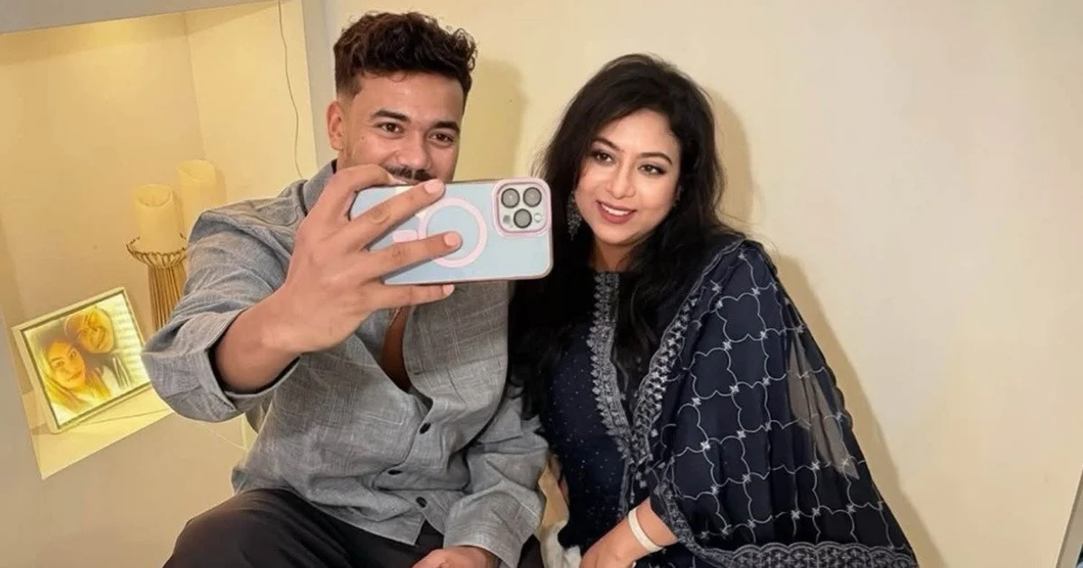 সিডনিতে তাসকিন আহমেদের সঙ্গে বারবিকিউ পার্টিতে শাবনূর