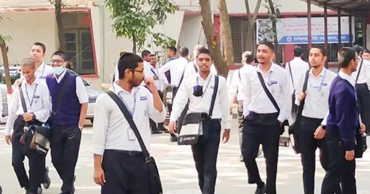 একাদশে ভর্তি শুরু: শিক্ষার্থী সংকটে অস্তিত্বের লড়াইয়ে অনেক কলেজ