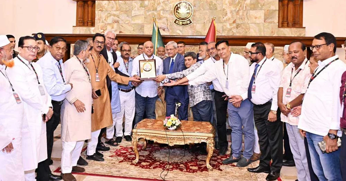 গণতন্ত্রকে প্রাতিষ্ঠানিক রূপ দিতে স্থানীয় সরকারকে শক্তিশালী করতে হবে: রাষ্ট্রপতি