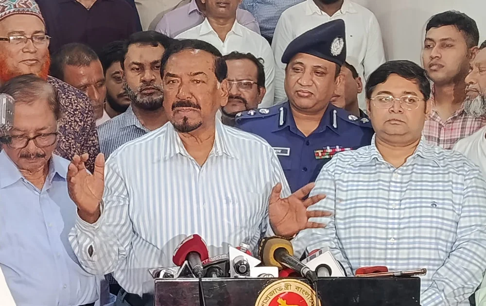 মর্যাদার ভিত্তিতেই ভারতের সঙ্গে সুসম্পর্ক বজায় থাকা উচিত: স্পিকার হাফিজ উদ্দিন আহমদ