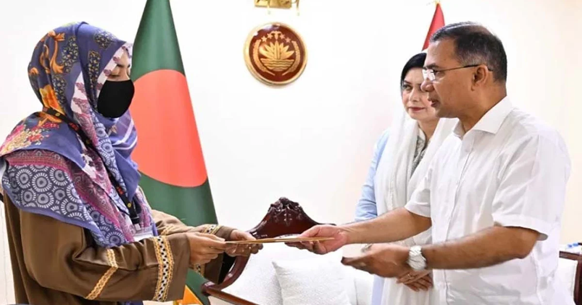 শহীদ দুই সেনাসদস্যের পরিবারের পাশে প্রধানমন্ত্রী তারেক রহমান