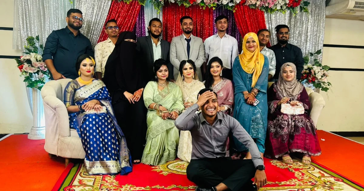 আজ সিঙ্গেল ডে, একা থাকা মানেই একাকী থাকা নয়