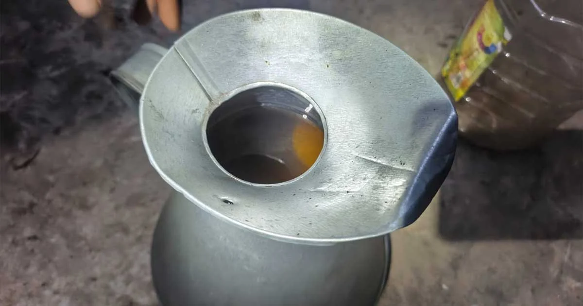 আখাউড়ায় লিটারে ১০০ গ্রাম তেল কম, ৩ প্রতিষ্ঠানকে জরিমানা