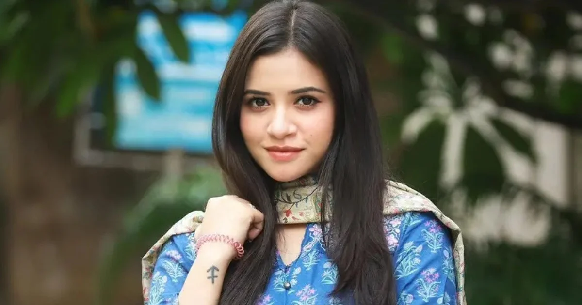 মায়ের জন্য দোয়া চাইলেন অভিনেত্রী তাসনুভা তিশা