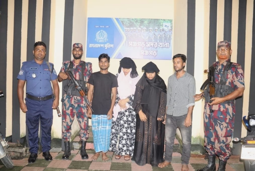 পঞ্চগড়ে ভারতে প্রবেশের চেষ্টাকালে দুই রোহিঙ্গা দম্পতি আটক