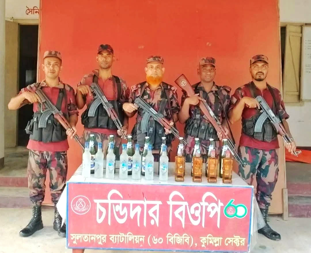 কসবায় বিজিবির অভিযানে মাদকসহ আটক, ৮৫ লাখ টাকার চোরাই পণ্য জব্দ