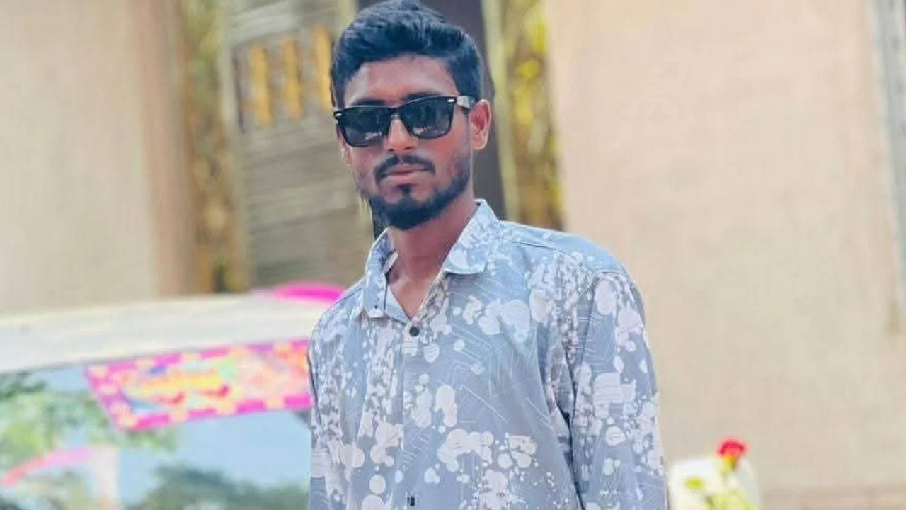 স্ত্রীর দ্বিতীয় বিয়ের ১২ দিন পর যুবকের ঝুলন্ত মরদেহ উদ্ধার