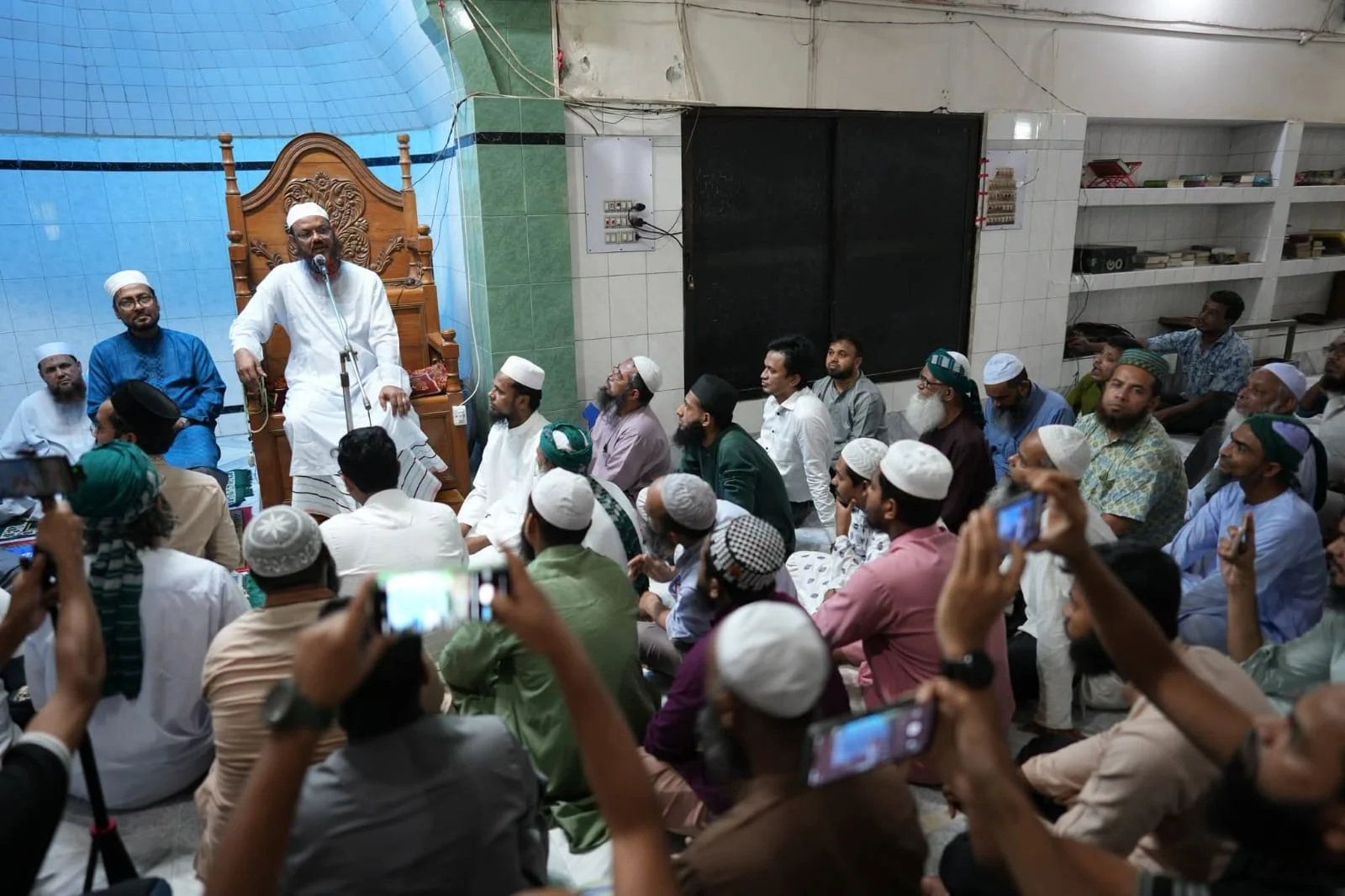 জবিতে বিনামূল্যে পবিত্র কোরআন শিক্ষা কোর্সের উদ্বোধন