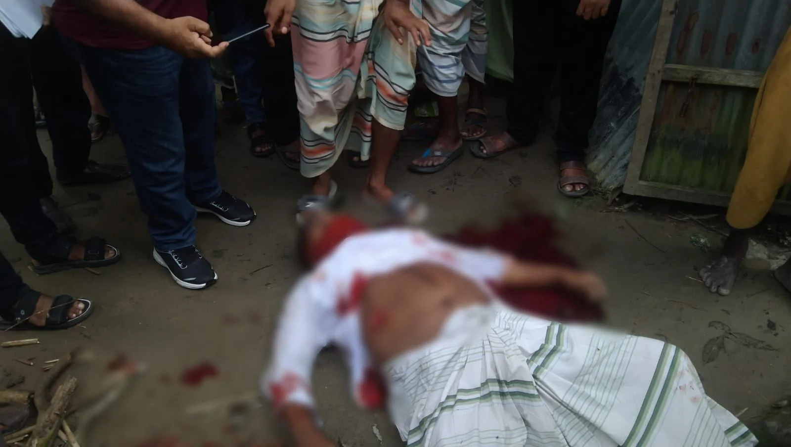পাবনায় জামিনে মুক্ত হয়ে ফেরার পরই তমা হত্যা মামলার প্রধান আসামি খুন