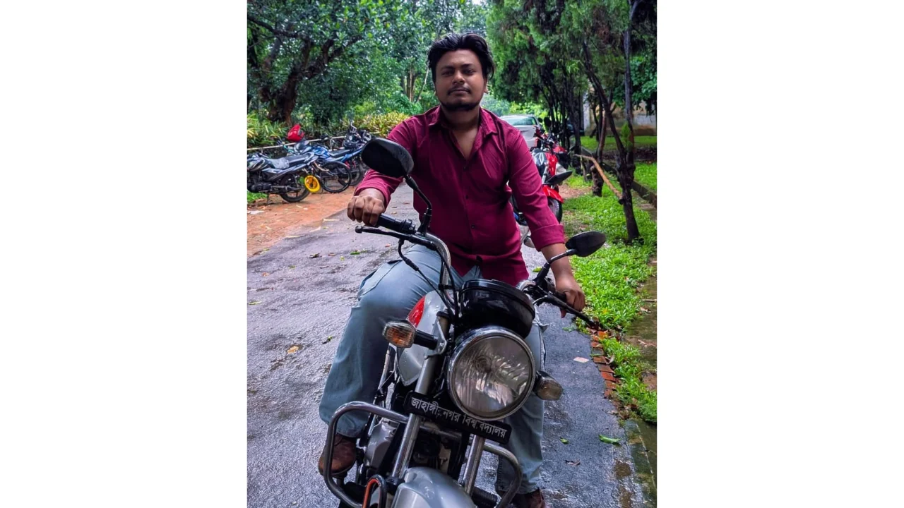 শৃঙ্খলা ভঙ্গের অভিযোগে জাবি ছাত্রশক্তির নেতা বহিষ্কার