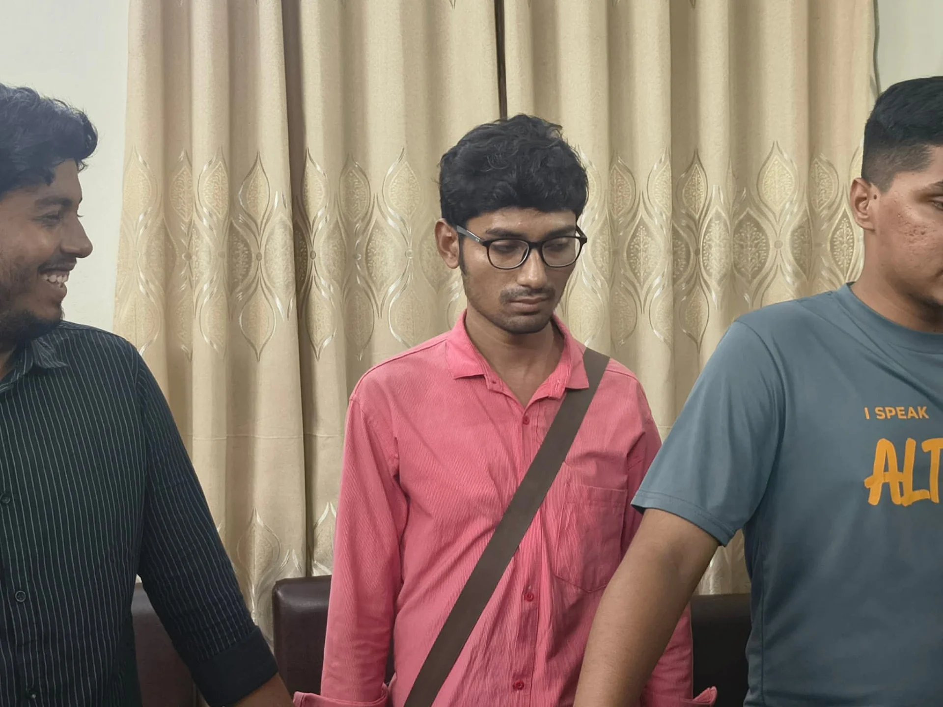 জবিতে গোপনে ভিডিও ধারণের অভিযোগে শিক্ষার্থী আটক