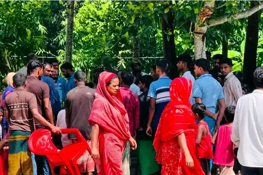 নাসিরনগরে গৃহবধূকে শ্বাসরোধে হত্যার অভিযোগ, স্বামী পলাতক