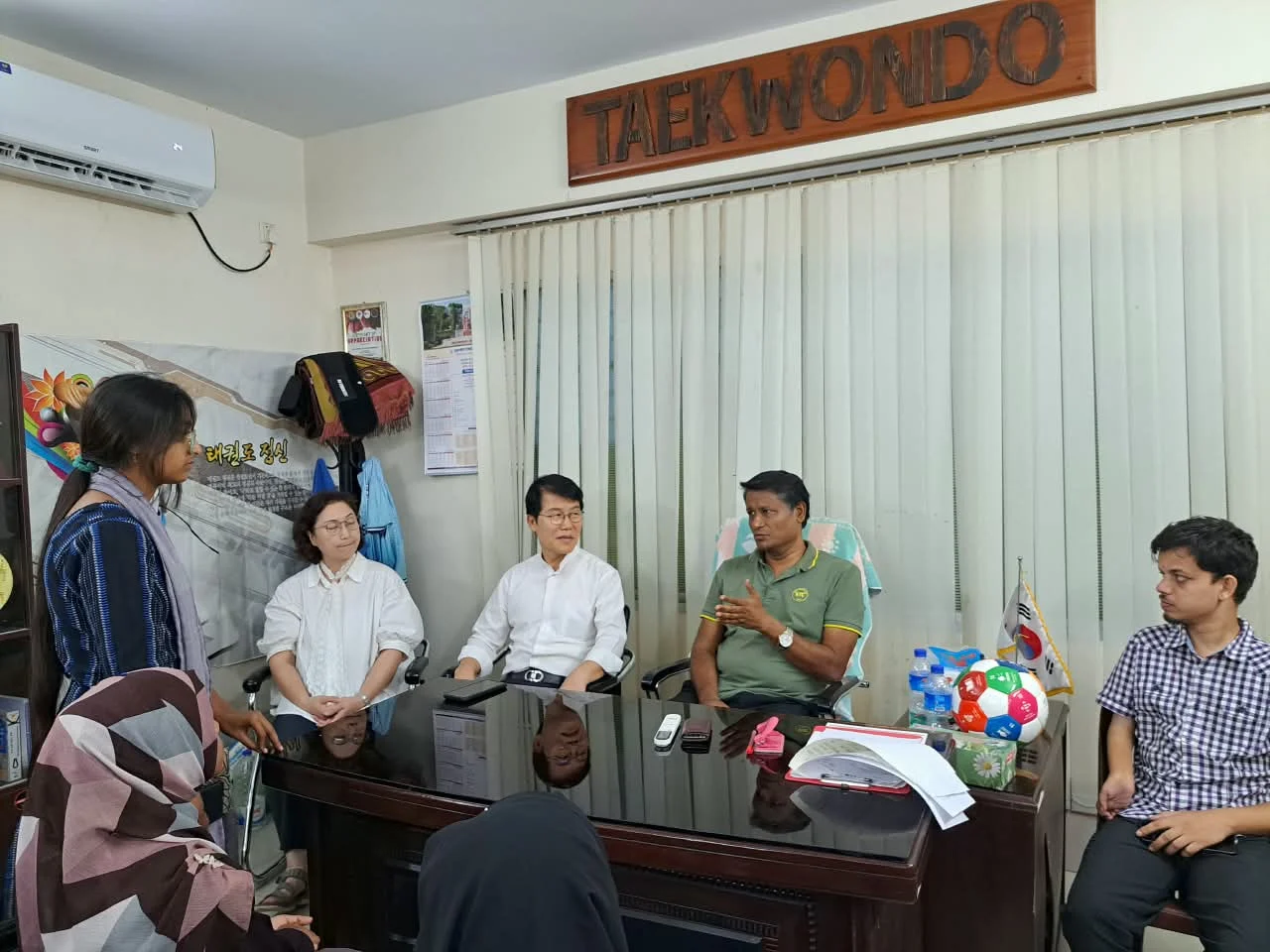 রাবিতে প্রতিবন্ধী শিক্ষার্থীদের কোরিয়ান ভাষা শিক্ষা ও তায়কোয়ানডো প্রশিক্ষণের উদ্যোগ