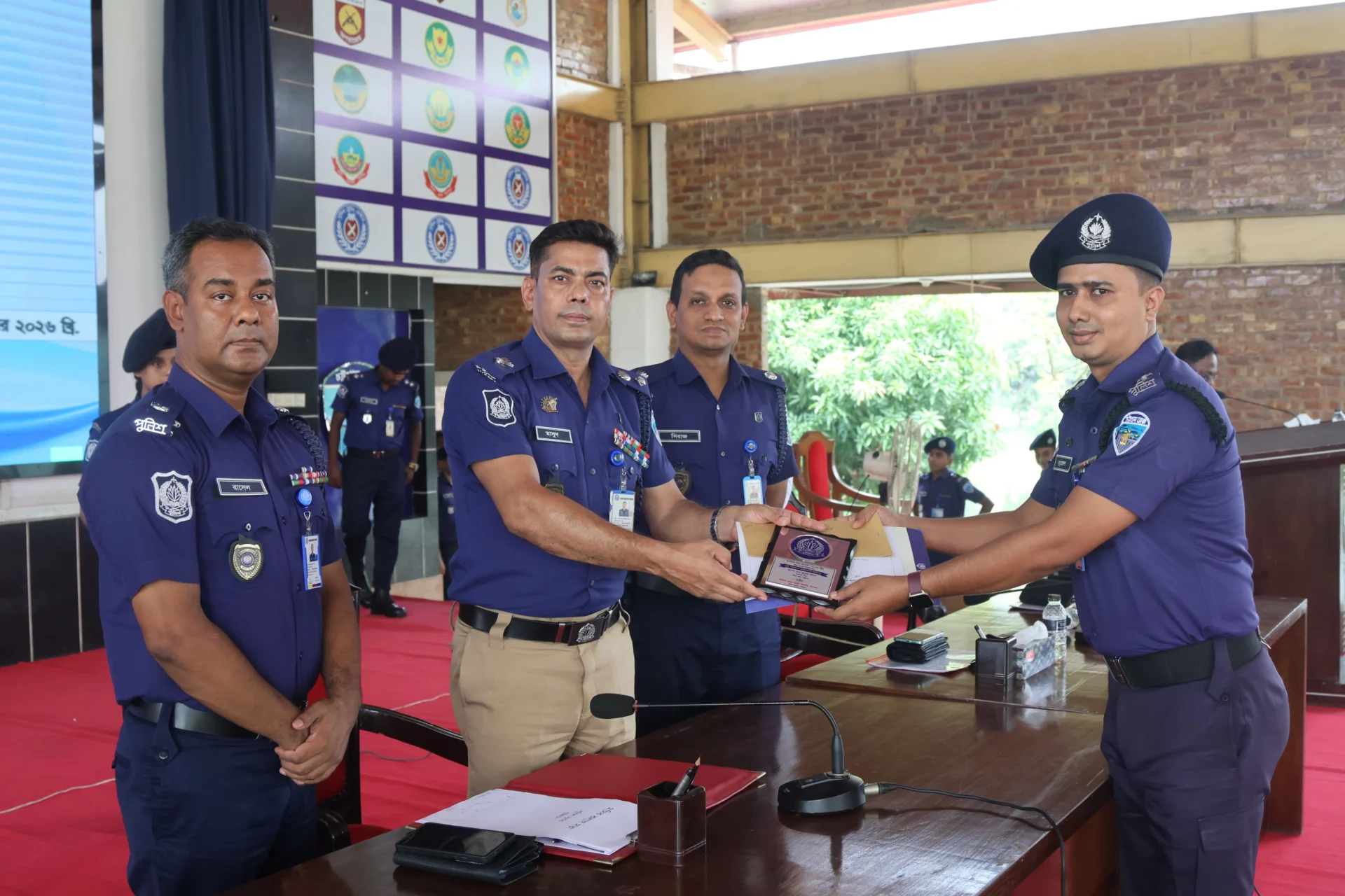 চট্টগ্রাম জেলার শ্রেষ্ঠ ওয়ারেন্ট তামিলকারী অফিসার নির্বাচিত এসআই জুয়েল উদ্দিন