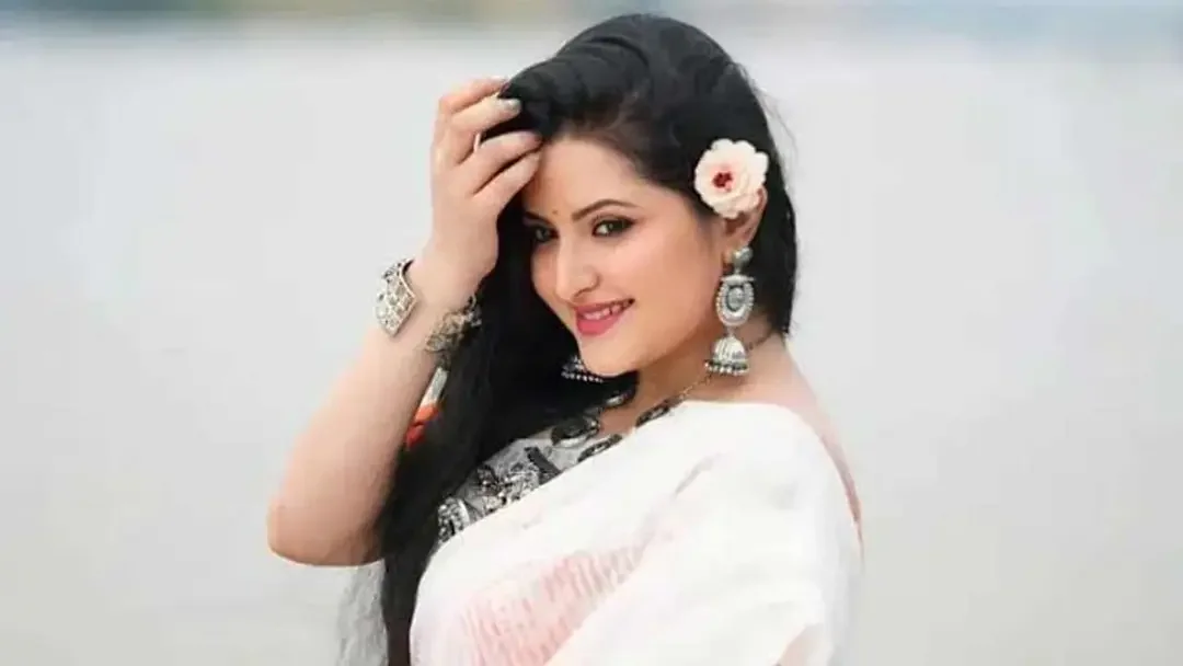 পায়ের ব্যথায় আদালতে যাননি পরীমণি, অভিযোগ গঠন পেছাল