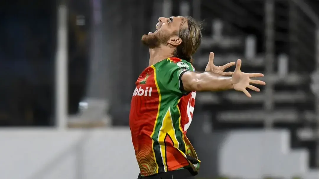 ৪৮ বছরেও সিপিএলে ফিরতে চান তাহির