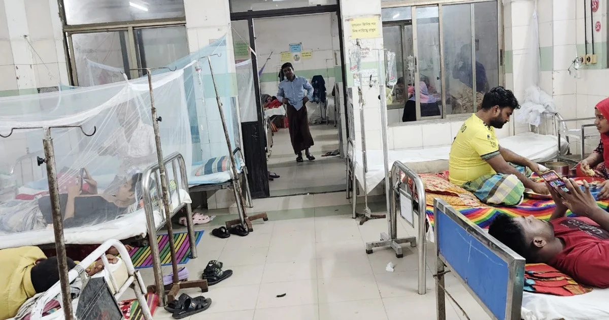 ঢামেকে ডেঙ্গুতে মৃত্যু ৪২, সেপ্টেম্বরে ভর্তি ১ হাজার ৪০৩