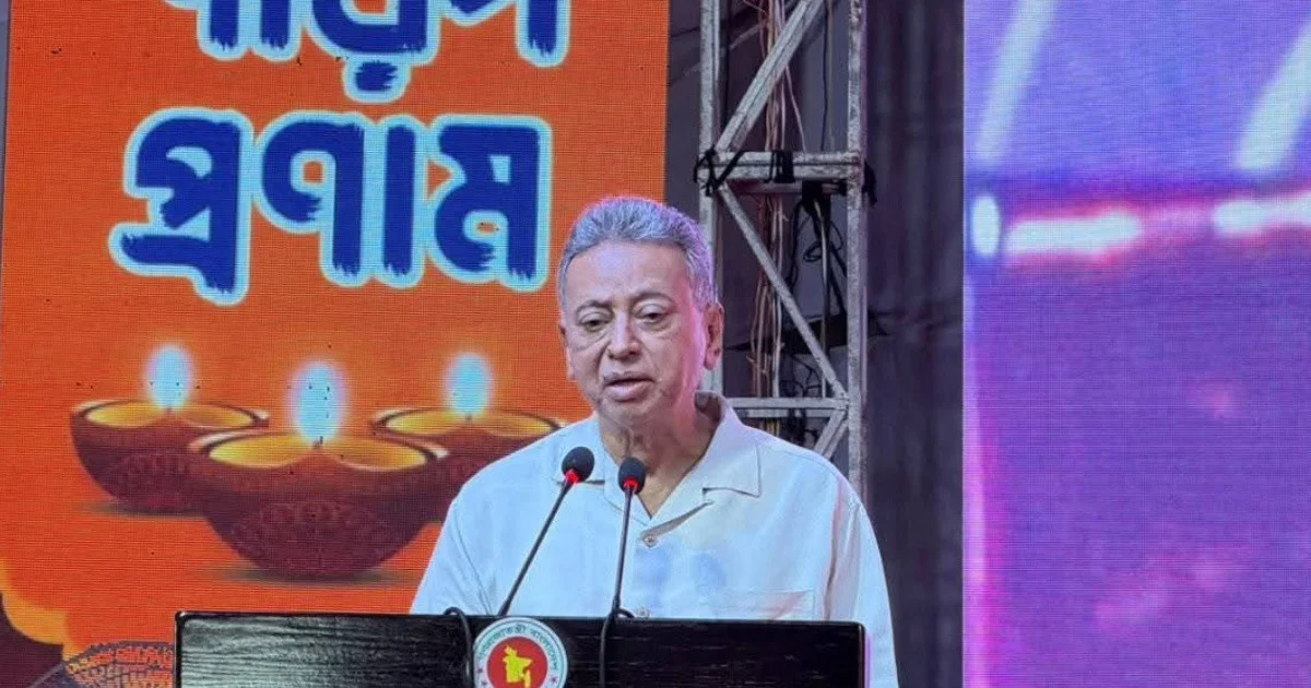 দুর্গাপূজায় সর্বস্তরের মানুষের অংশগ্রহণ ঐক্যের নতুন দৃষ্টান্ত: আমির খসরু
