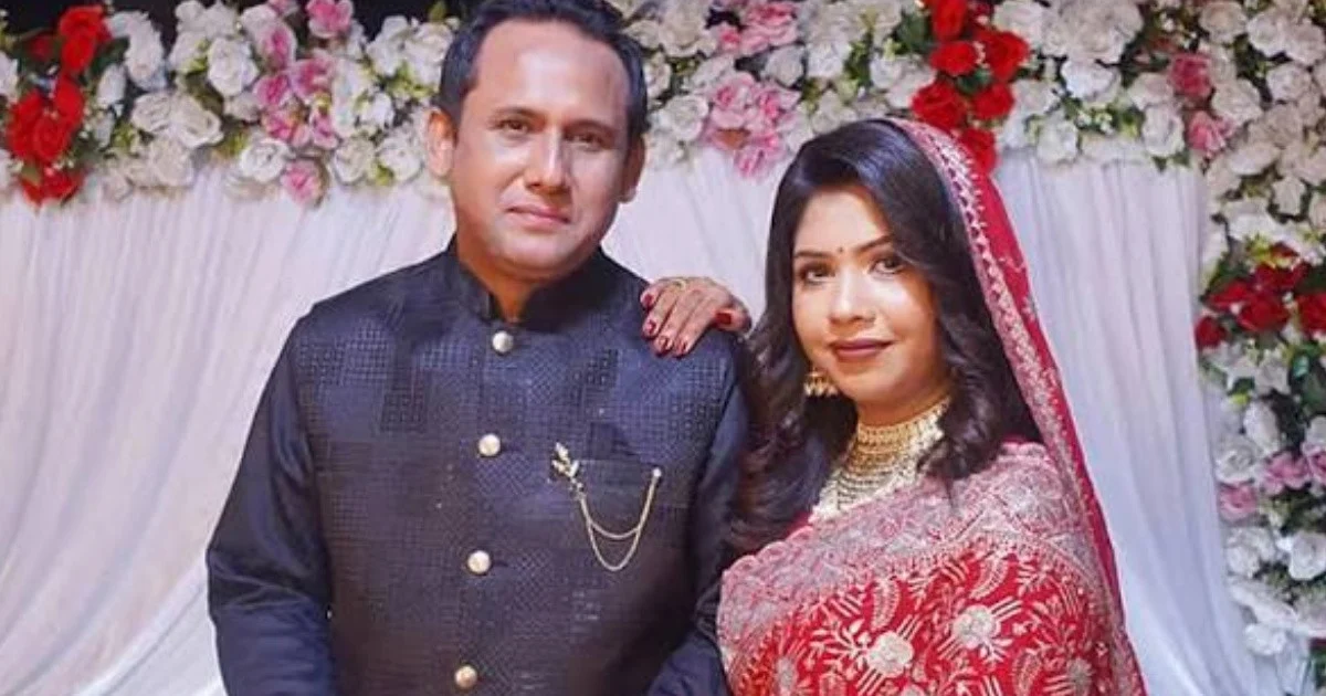 মাত্র ৯৯৯ টাকা দেনমোহরে বিয়ে করলেন সুজাত শিমুল