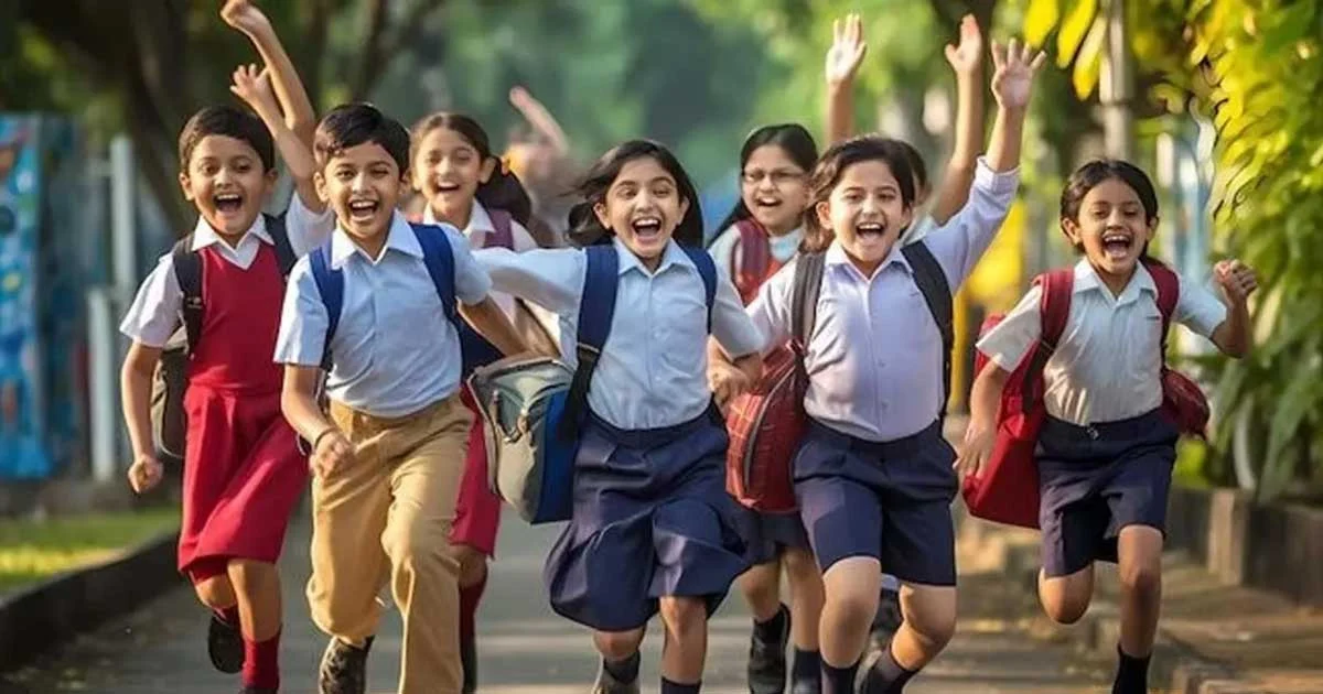 নভেম্বরের শুরুতেই শিক্ষাপ্রতিষ্ঠানে আসছে টানা ৩ দিনের ছুটি