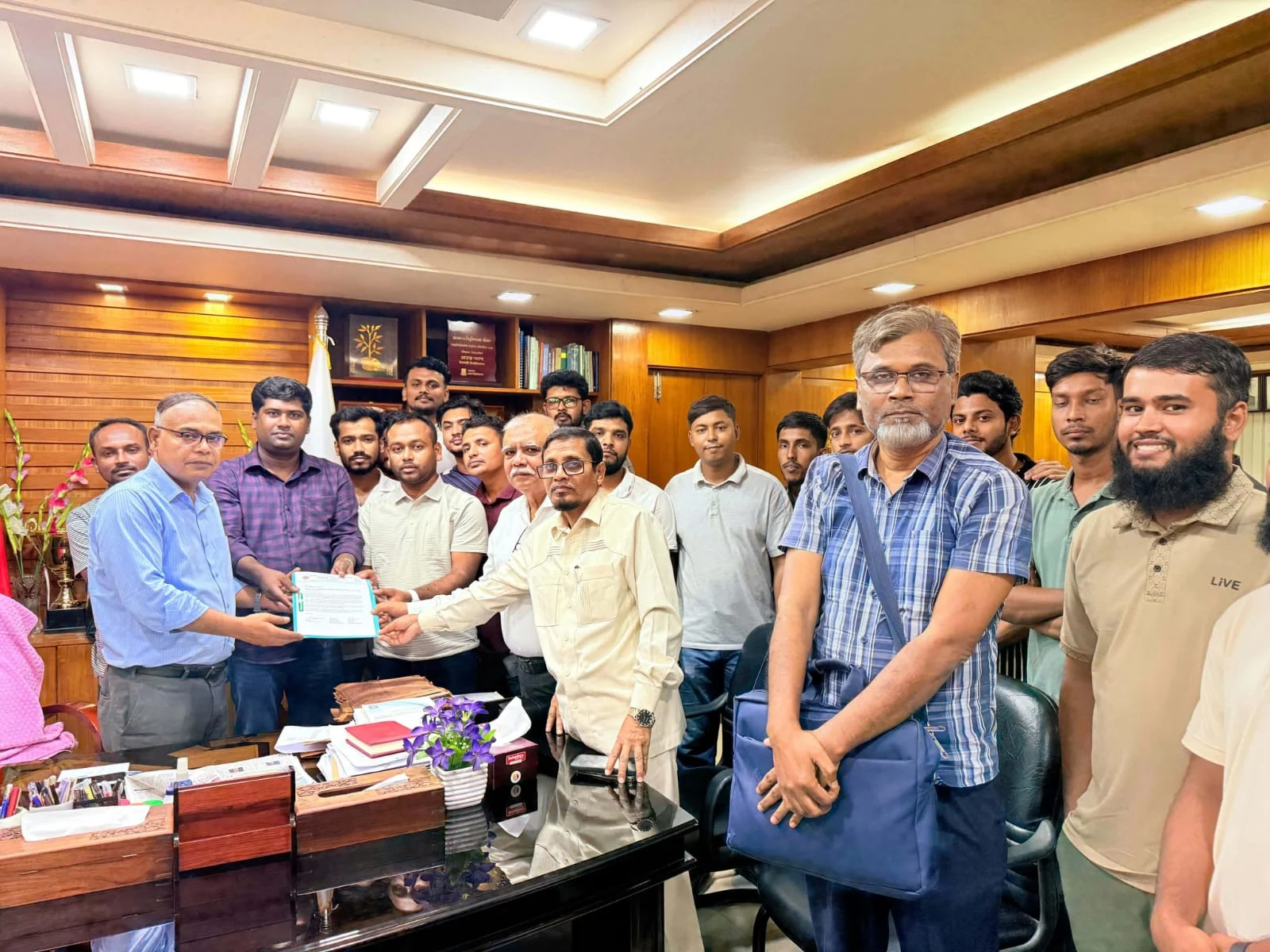 ইবিতে সোলার প্যানেল স্থাপনের দাবি ছাত্রদলের