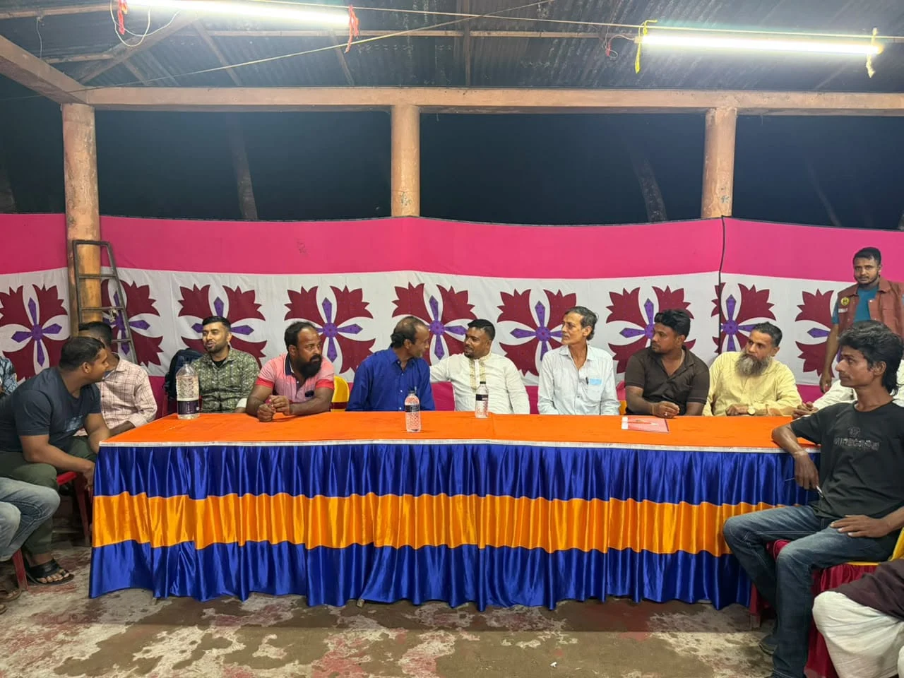 কদমতলায় বিভিন্ন পূজা মন্ডপ পরিদর্শন ও মতবিনিময় করলেন চেয়ারম্যান পদপ্রার্থী জাহিদুল ইসলাম