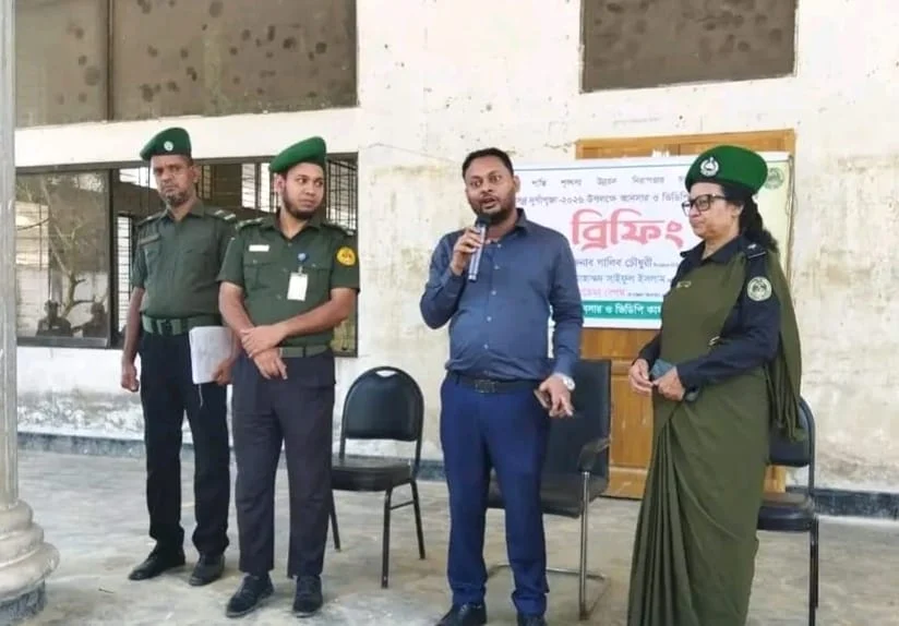 চুনারুঘাটে পূজামণ্ডপের নিরাপত্তায় আনসার-ভিডিপির ব্রিফিং