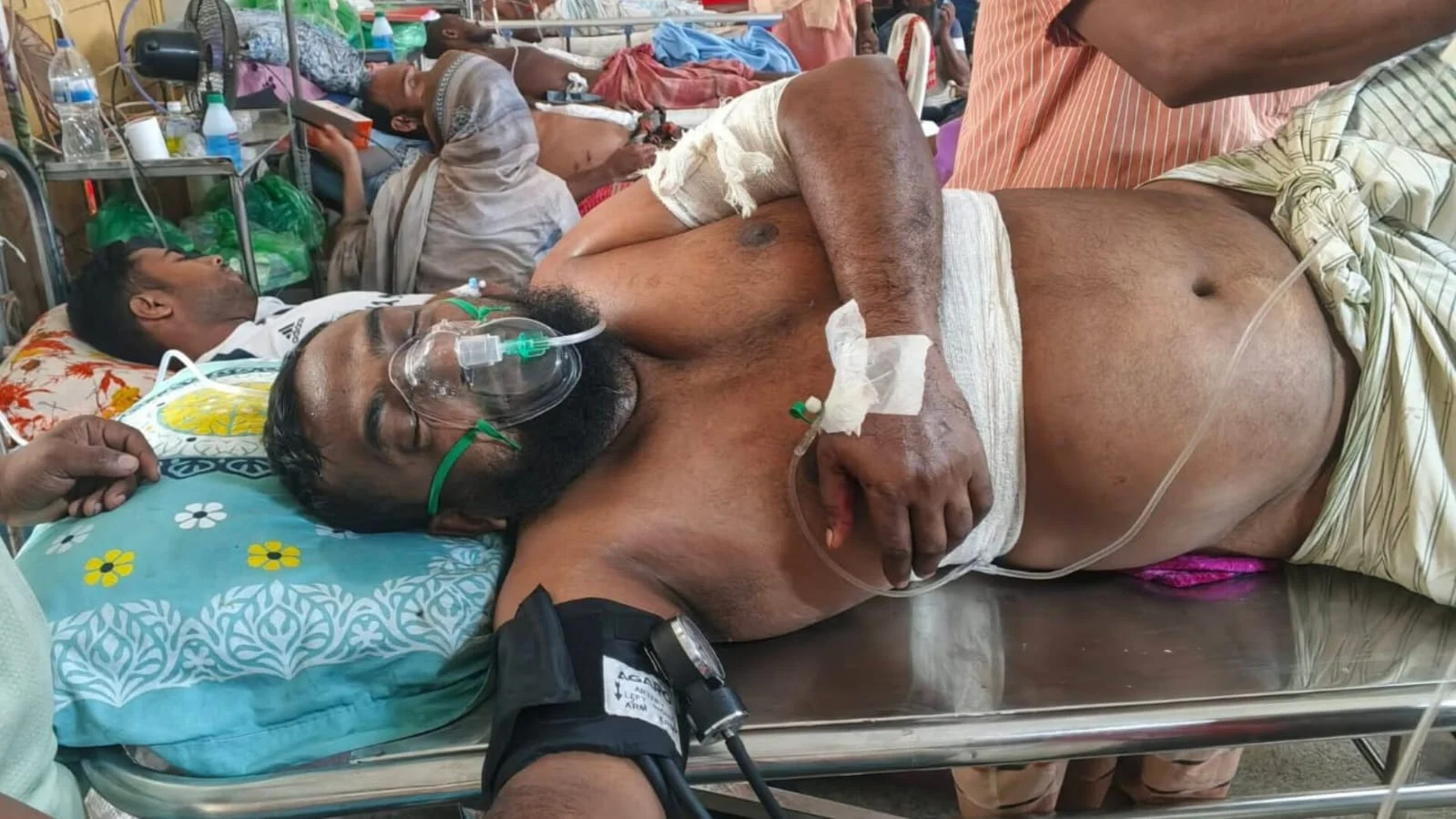 ফজরের আজানরত অবস্থায় মোয়াজ্জিনকে ছুরিকাঘাত