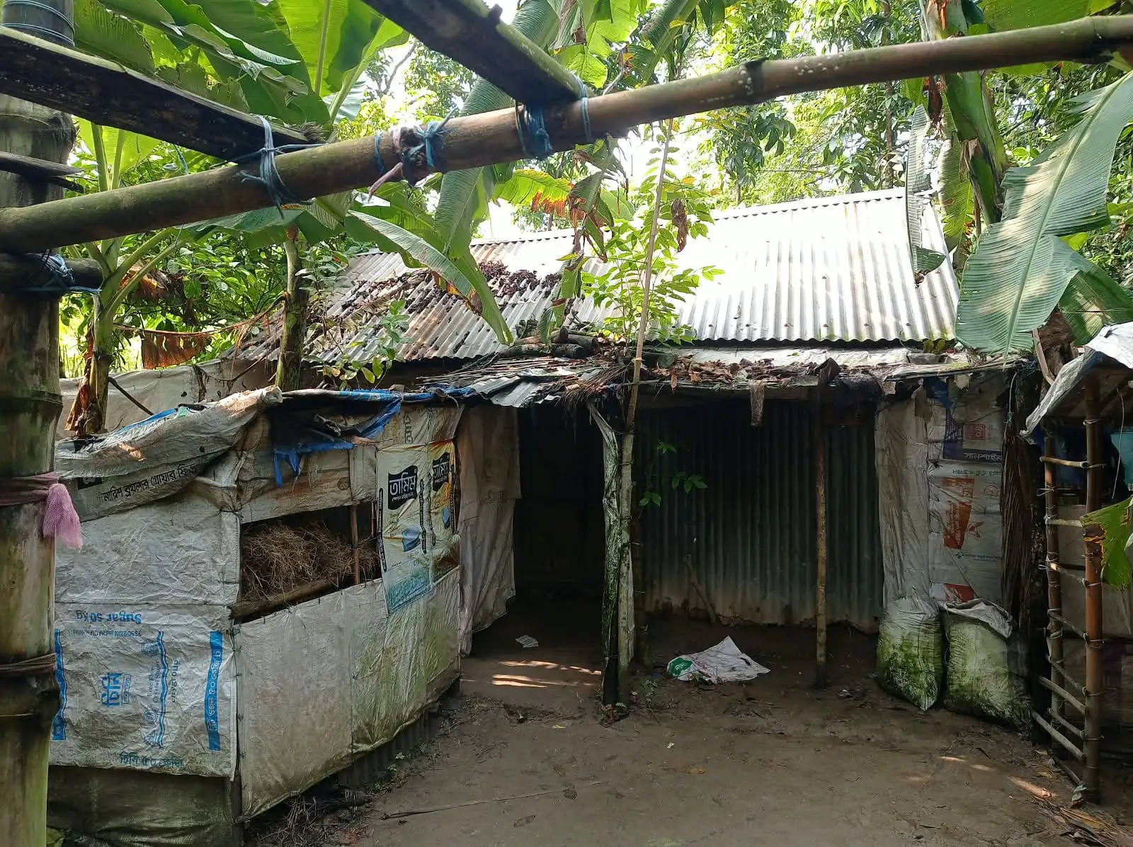 মনোহরদীতে সতীনকে ফাঁসাতে নিজ সন্তানকে পানিতে চুবিয়ে খুন
