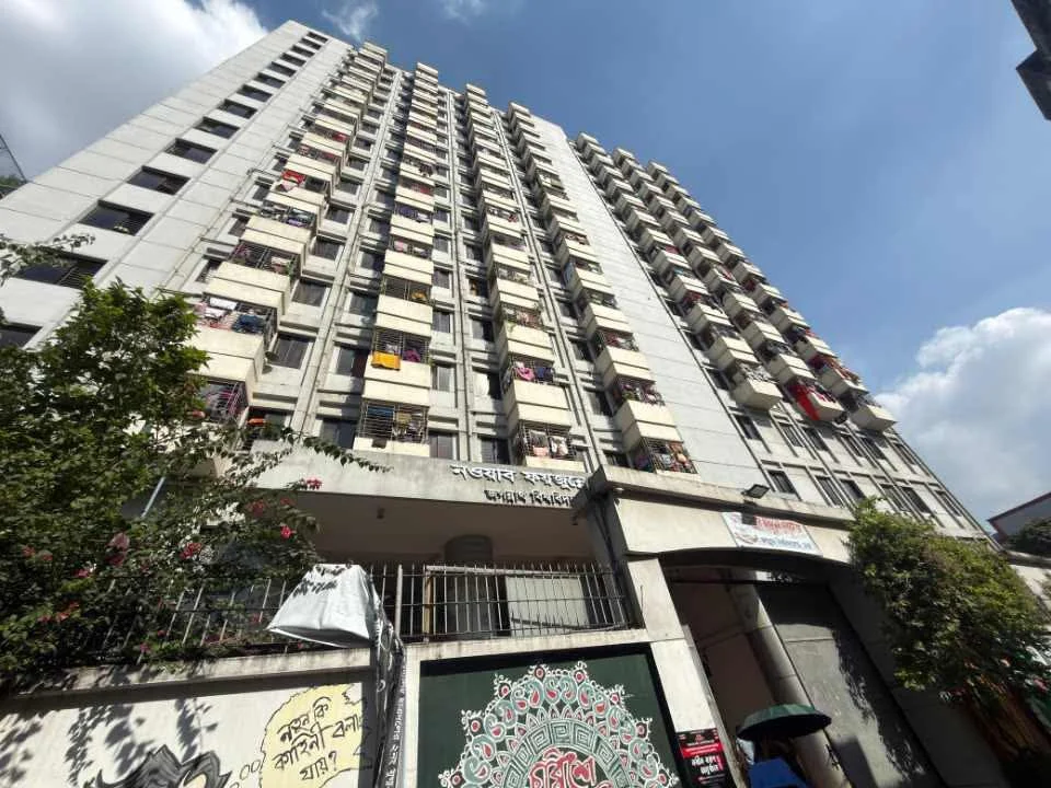 জবির ছাত্রী হলে চুরি, দায়সারা বক্তব্য প্রশাসনের