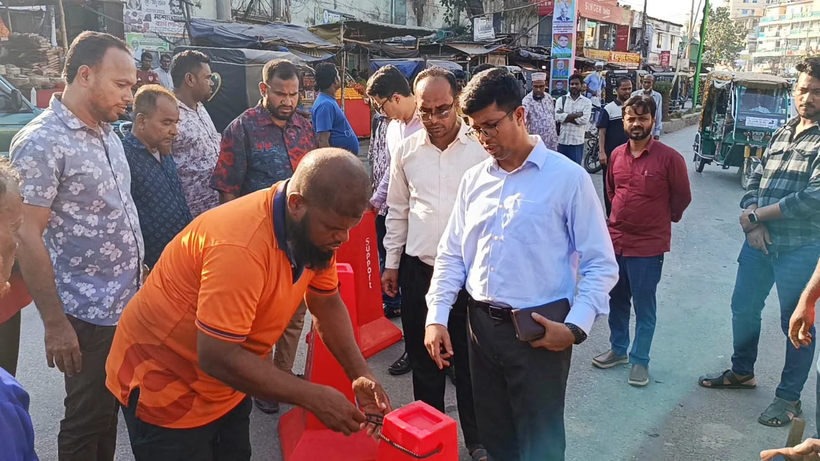 স্বাস্থ্য মন্ত্রীর আগমন উপলক্ষে কসবায় পরিচ্ছন্নতা কার্যক্রম জোরদার