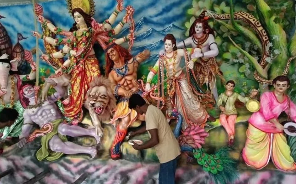 যশোরে শার্শা ও বেনাপোলে শারদীয় দুর্গোৎসবের প্রস্তুতি সম্পন্ন: ৩২ মণ্ডপে বইছে আনন্দের জোয়ার