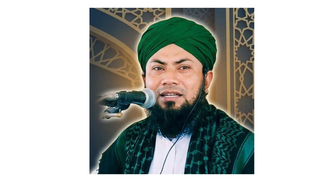 শিশু শিক্ষার্থীকে চুমু দেওয়ার ঘটনা ঘিরে বিতর্ক, প্রশ্ন তুললেন মুফতি মোজাম্মেল হক মাছুমি